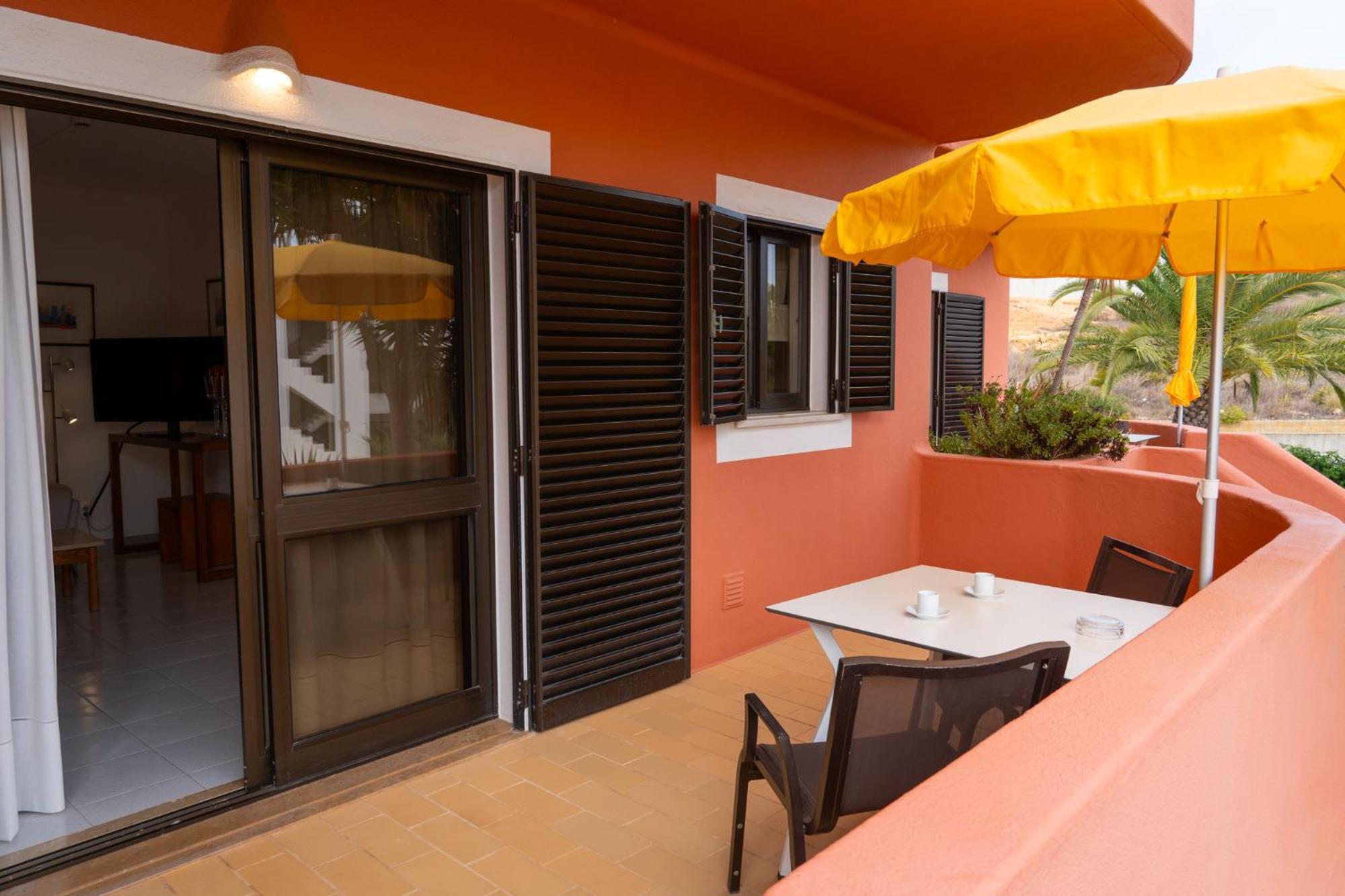 Villa Mar Azul Lagos Bagian luar foto